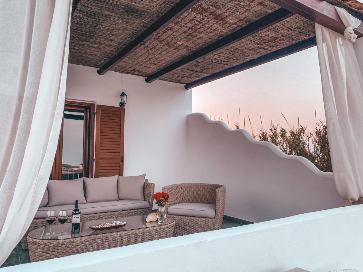 Luxury 3Br Sunrise Villa , Seaside Gyrismata Скирос Экстерьер фото